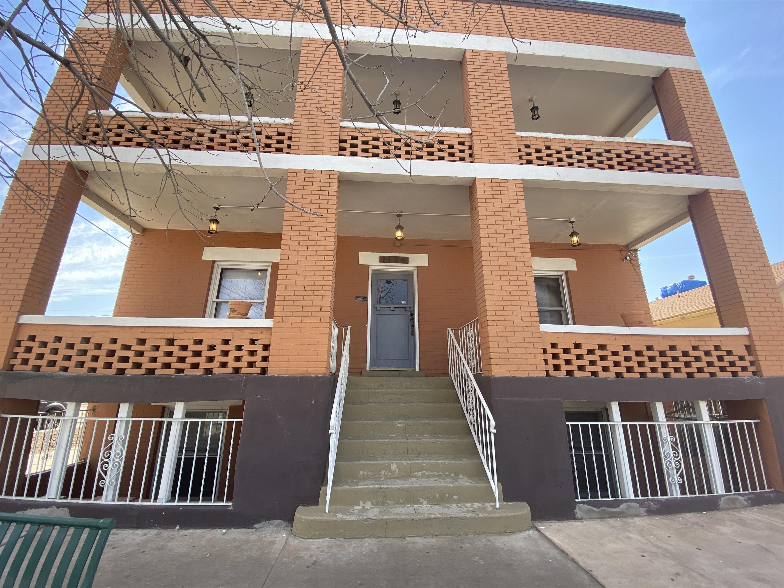 1126 East San Antonio Avenue #6